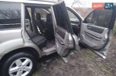 Внедорожник / Кроссовер Nissan X-Trail 2003 в Чигирине
