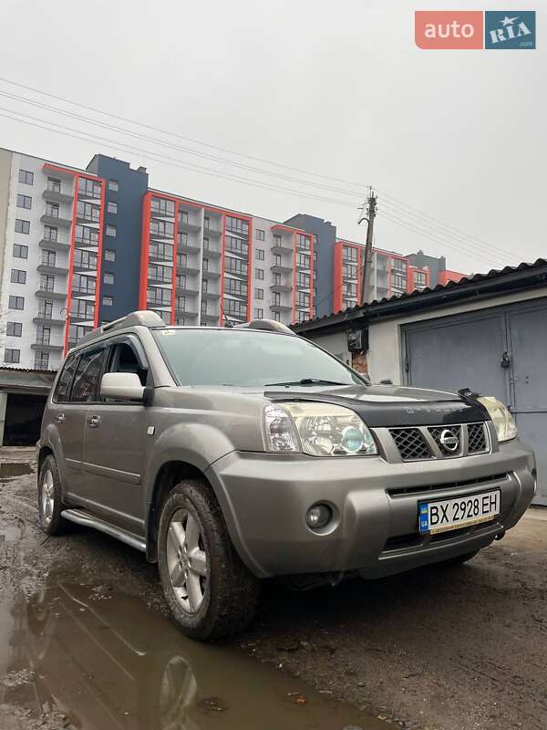 Nissan X-Trail 2004