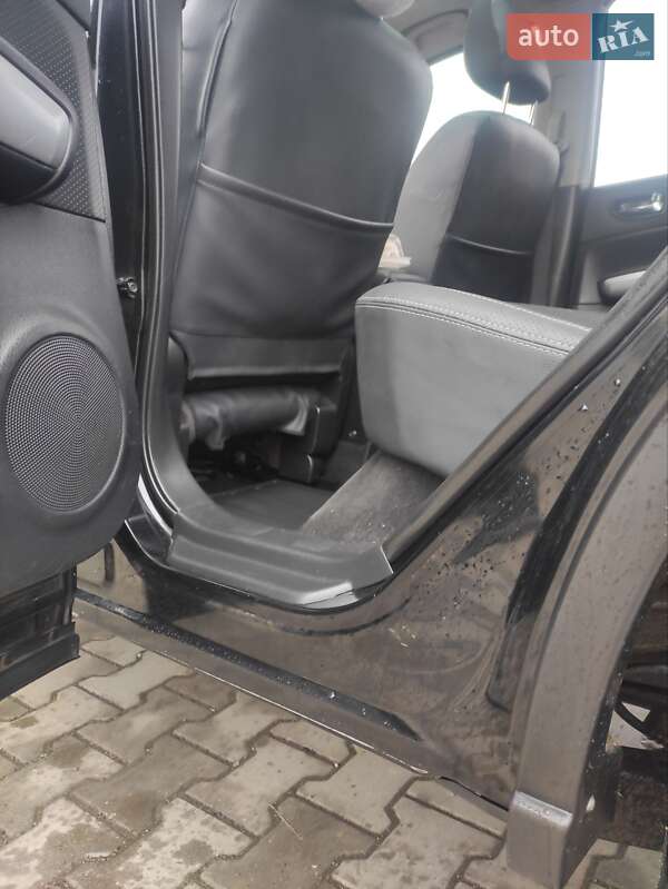 Внедорожник / Кроссовер Nissan X-Trail 2010 в Ужгороде