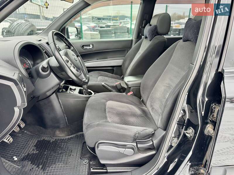 Позашляховик / Кросовер Nissan X-Trail 2011 в Києві