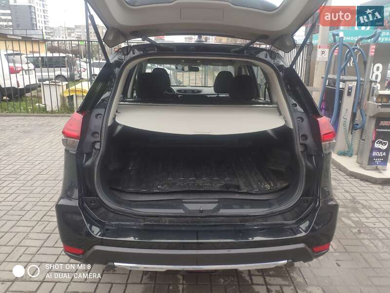 Позашляховик / Кросовер Nissan X-Trail 2020 в Івано-Франківську