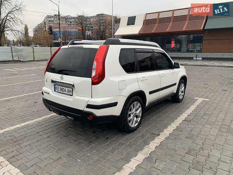 Позашляховик / Кросовер Nissan X-Trail 2011 в Кривому Розі
