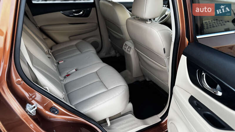 Внедорожник / Кроссовер Nissan X-Trail 2015 в Ровно фото 32 Внедорожник / Кроссовер Nissan X-Trail 2015 в Ровно