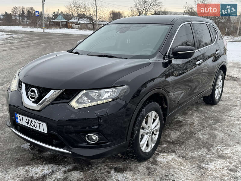 Позашляховик / Кросовер Nissan X-Trail 2016 в Ставищі