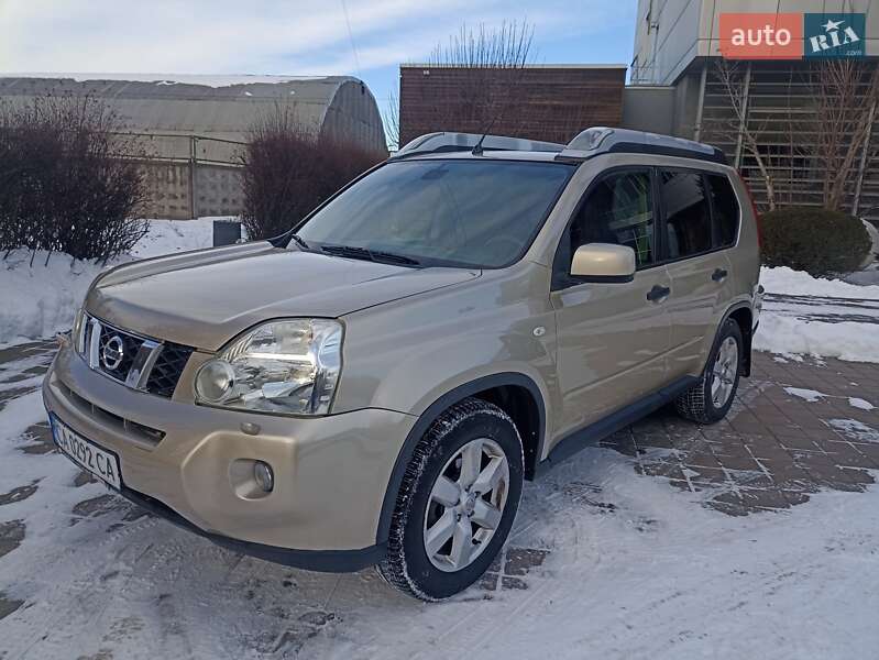 Внедорожник / Кроссовер Nissan X-Trail 2008 в Черкассах