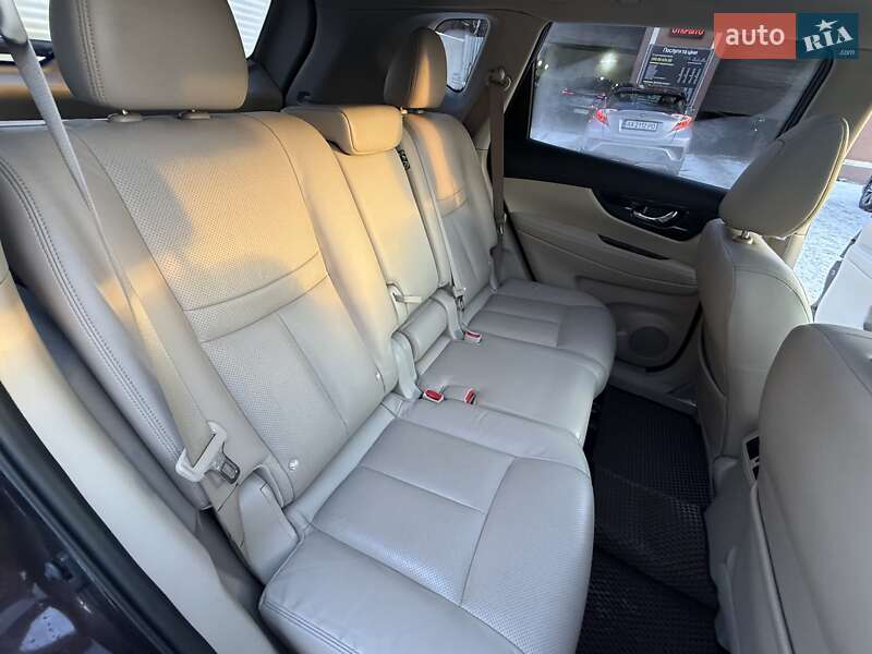 Позашляховик / Кросовер Nissan X-Trail 2018 в Києві