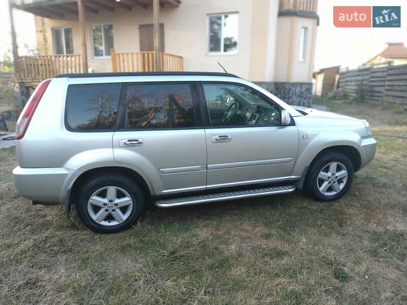 Внедорожник / Кроссовер Nissan X-Trail 2006 в Киеве фото Внедорожник / Кроссовер Nissan X-Trail 2006 в Киеве