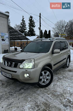 Внедорожник / Кроссовер Nissan X-Trail 2010 в Нежине