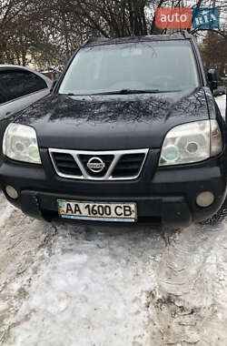 Внедорожник / Кроссовер Nissan X-Trail 2001 в Киеве