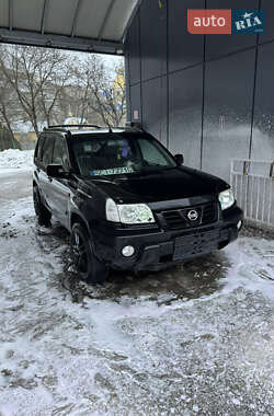 Внедорожник / Кроссовер Nissan X-Trail 2004 в Хмельницком