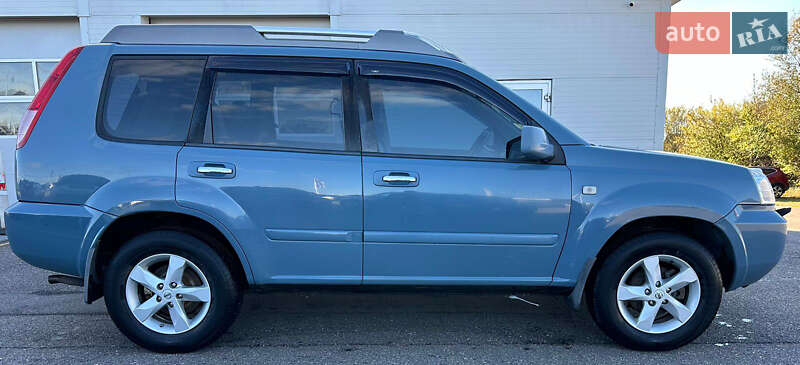 Внедорожник / Кроссовер Nissan X-Trail 2005 в Краматорске
