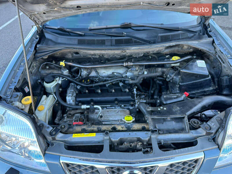 Внедорожник / Кроссовер Nissan X-Trail 2005 в Краматорске