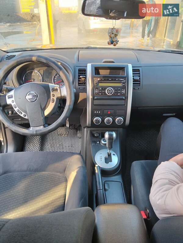 Внедорожник / Кроссовер Nissan X-Trail 2010 в Хмельницком