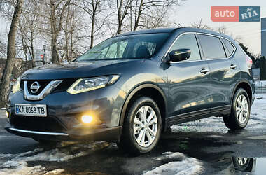 Позашляховик / Кросовер Nissan X-Trail 2016 в Києві