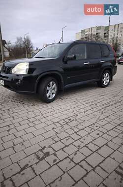 Позашляховик / Кросовер Nissan X-Trail 2007 в Дрогобичі