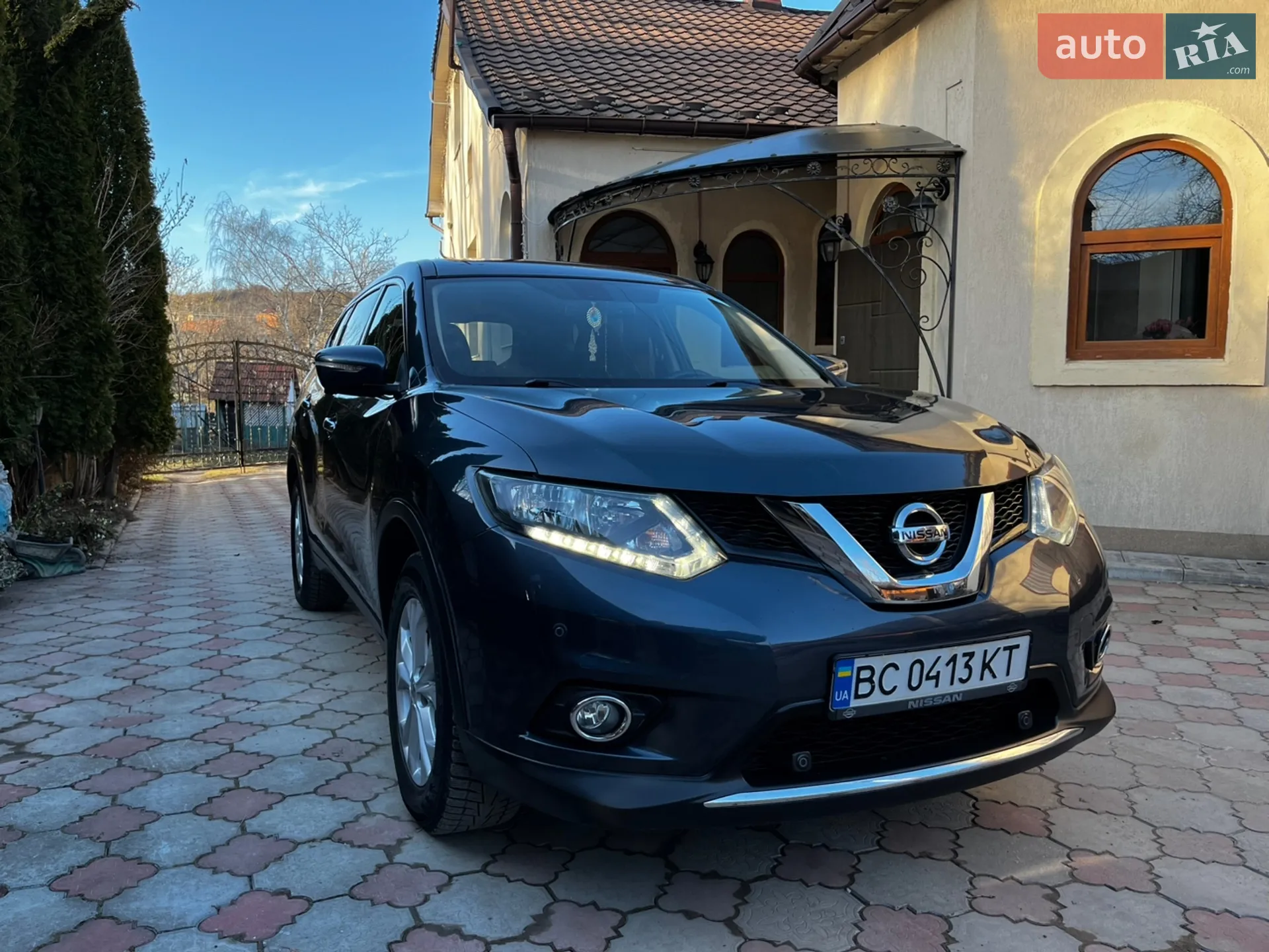 2015 Nissan X-Trail - мініатюра 2