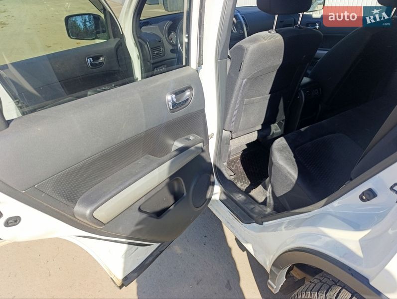 Внедорожник / Кроссовер Nissan X-Trail 2013 в Киеве