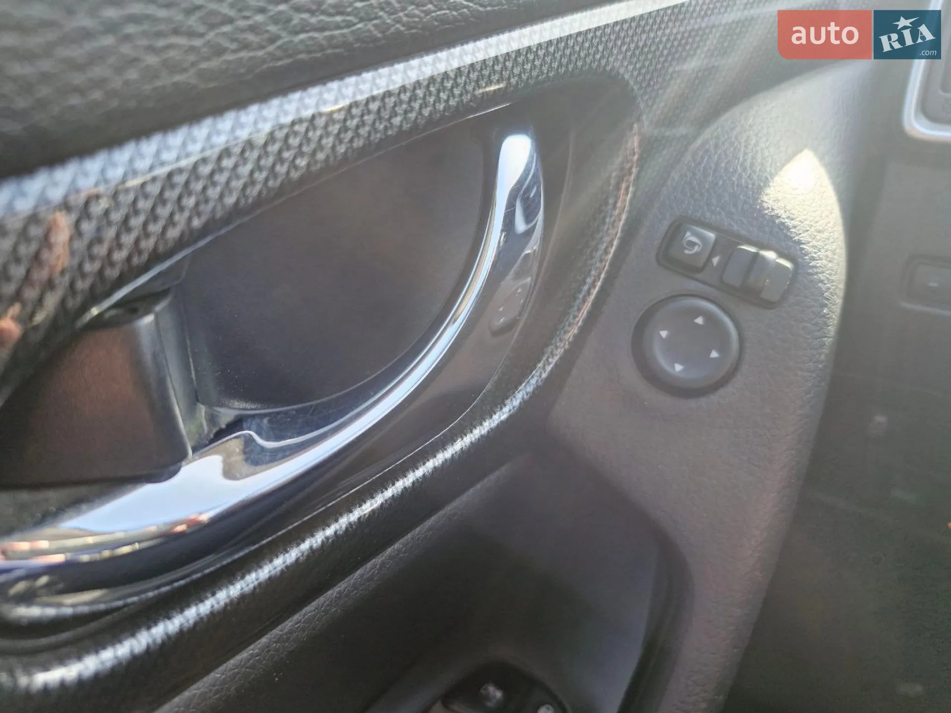2016 Nissan X-Trail - мініатюра 29