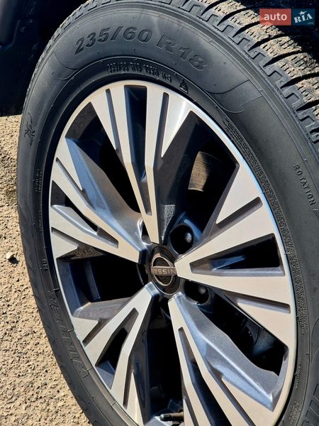 Внедорожник / Кроссовер Nissan X-Trail 2023 в Чернигове