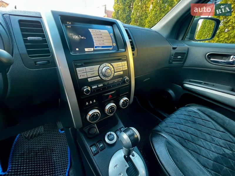 Внедорожник / Кроссовер Nissan X-Trail 2010 в Хмельницком