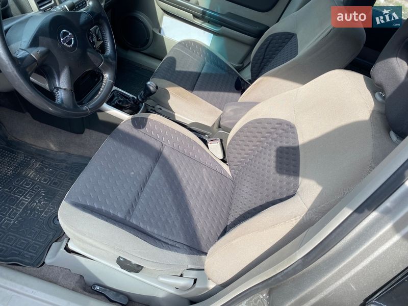 Внедорожник / Кроссовер Nissan X-Trail 2004 в Стрые