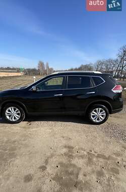 Внедорожник / Кроссовер Nissan X-Trail 2014 в Ромнах