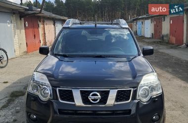 Внедорожник / Кроссовер Nissan X-Trail 2011 в Нетешине