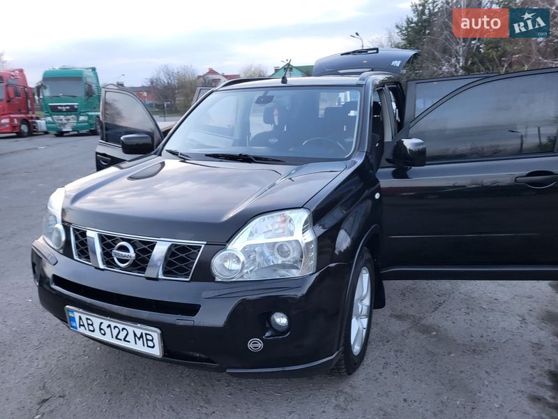 Внедорожник / Кроссовер Nissan X-Trail 2008 в Хмельницком