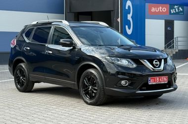 Позашляховик / Кросовер Nissan X-Trail 2016 в Рівному