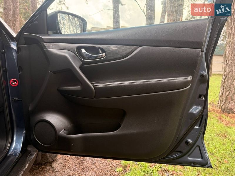 Внедорожник / Кроссовер Nissan X-Trail 2016 в Ахтырке