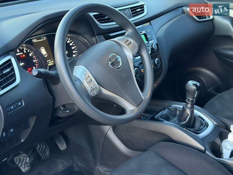 Внедорожник / Кроссовер Nissan X-Trail 2017 в Виннице