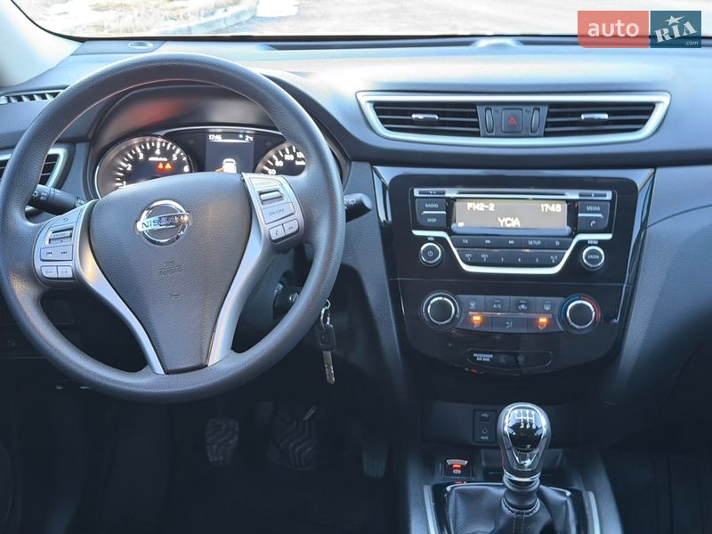 Внедорожник / Кроссовер Nissan X-Trail 2017 в Виннице