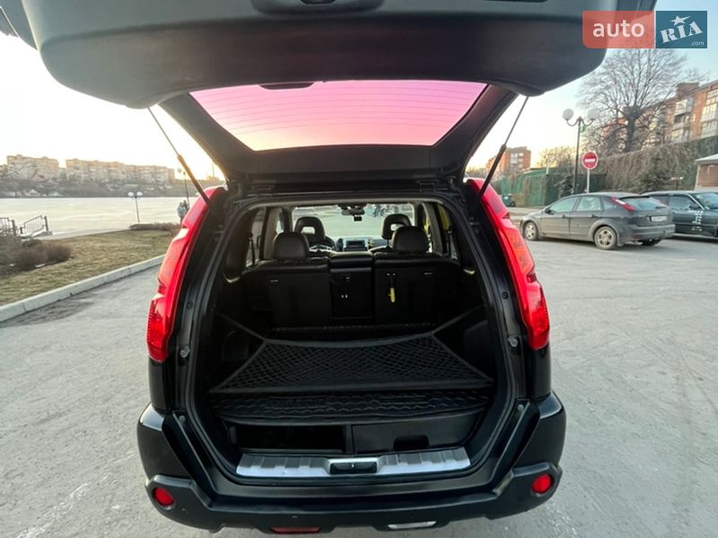 Внедорожник / Кроссовер Nissan X-Trail 2008 в Умани