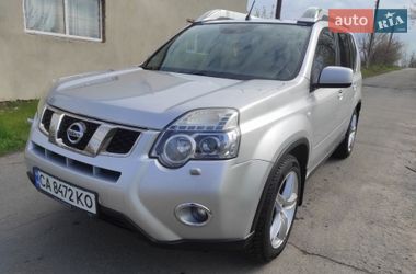Позашляховик / Кросовер Nissan X-Trail 2011 в Звенигородці