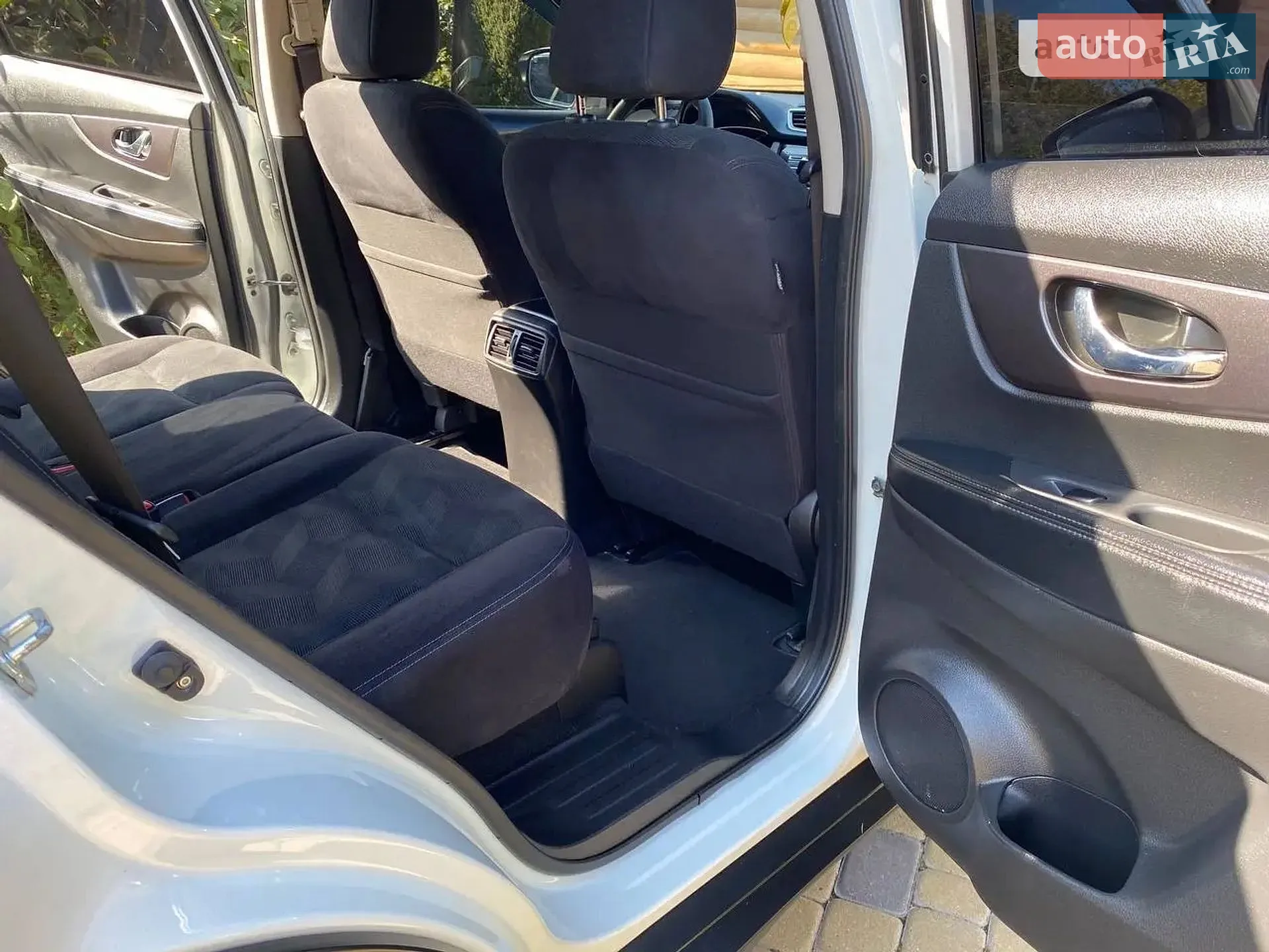 2016 Nissan X-Trail - мініатюра 9