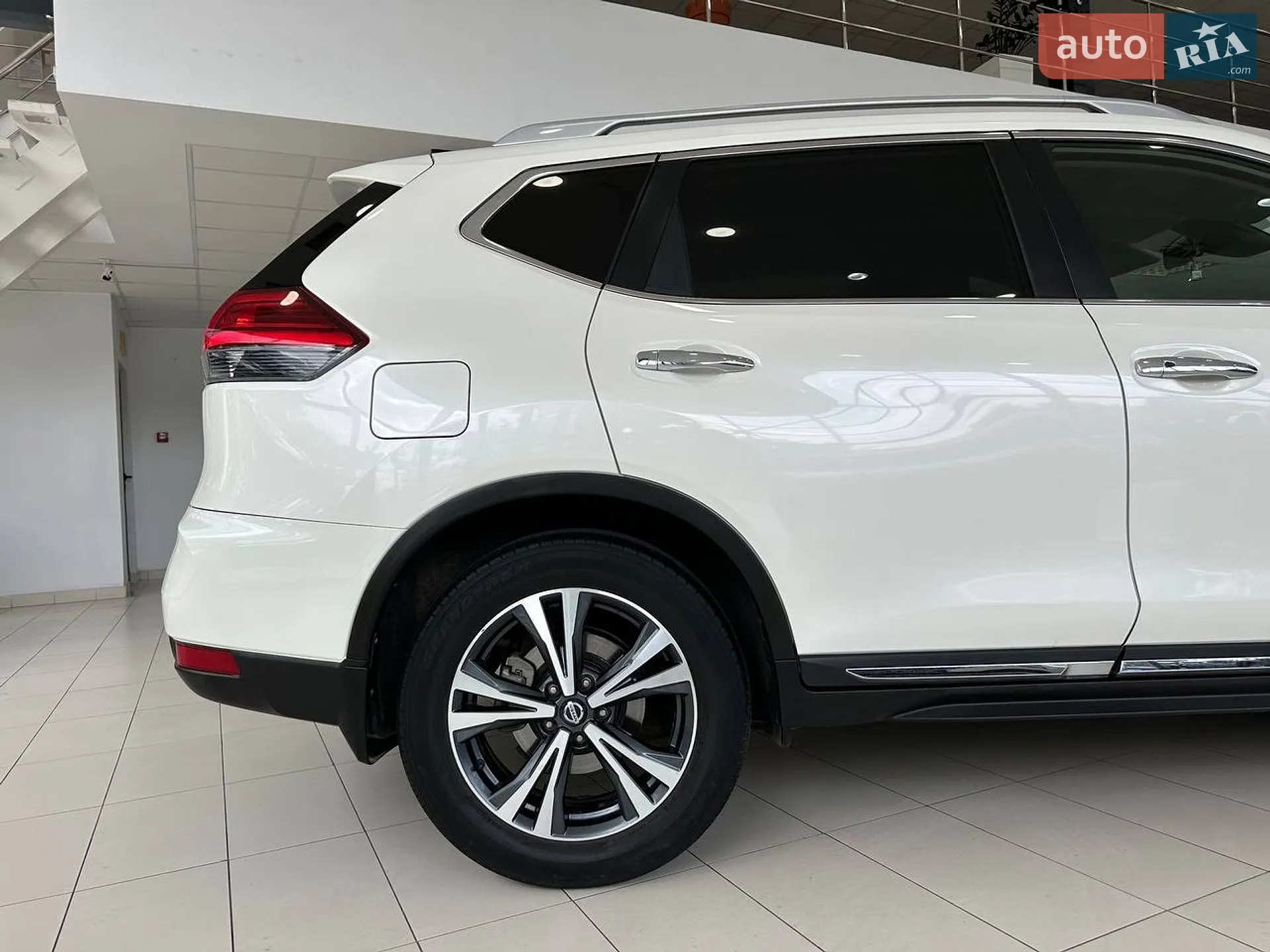 2017 Nissan X-Trail - мініатюра 25