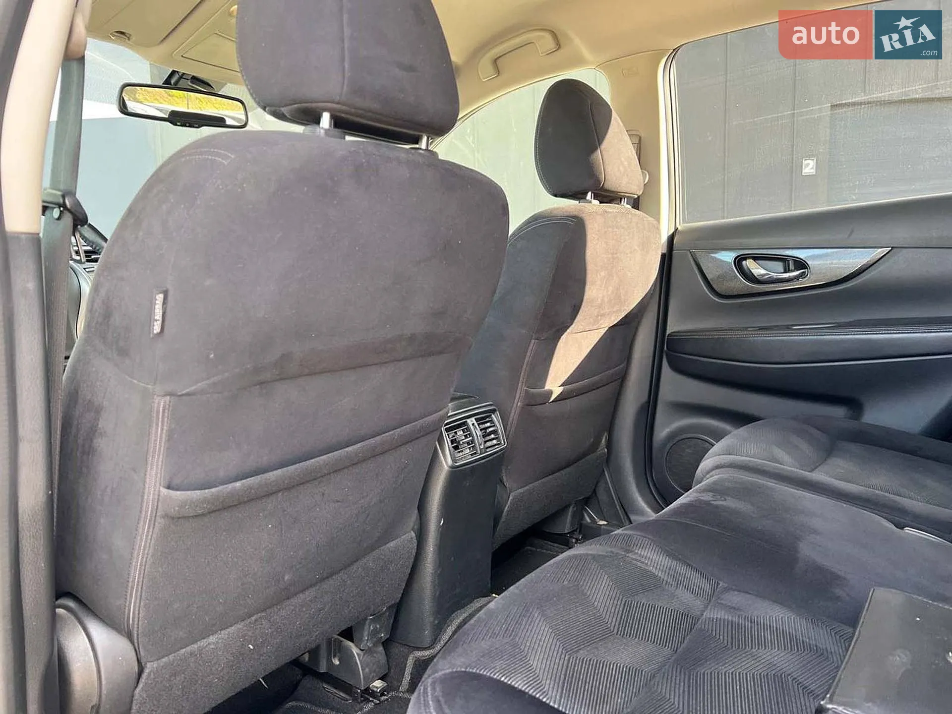 2015 Nissan X-Trail - мініатюра 44
