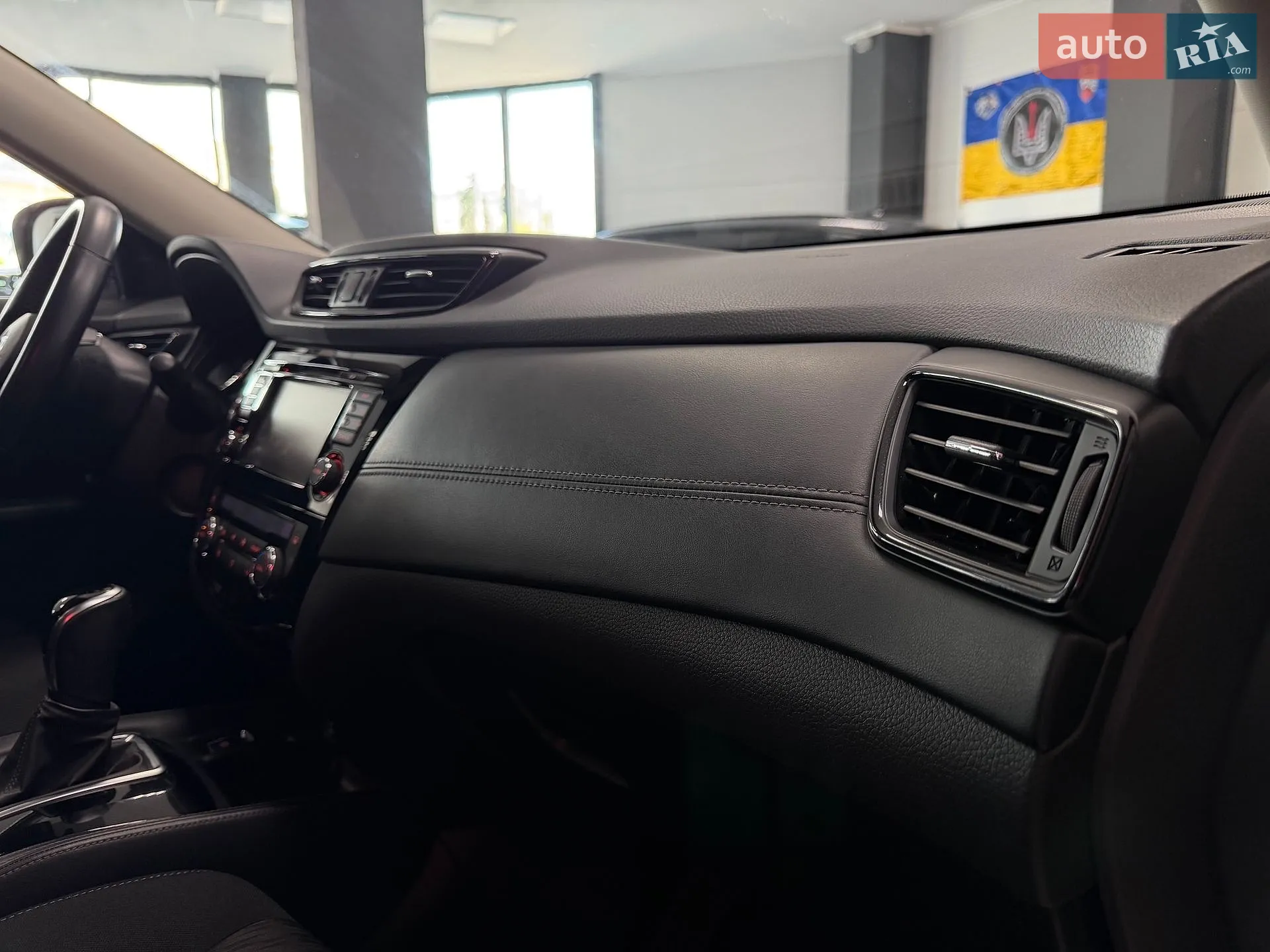 2017 Nissan X-Trail - мініатюра 41