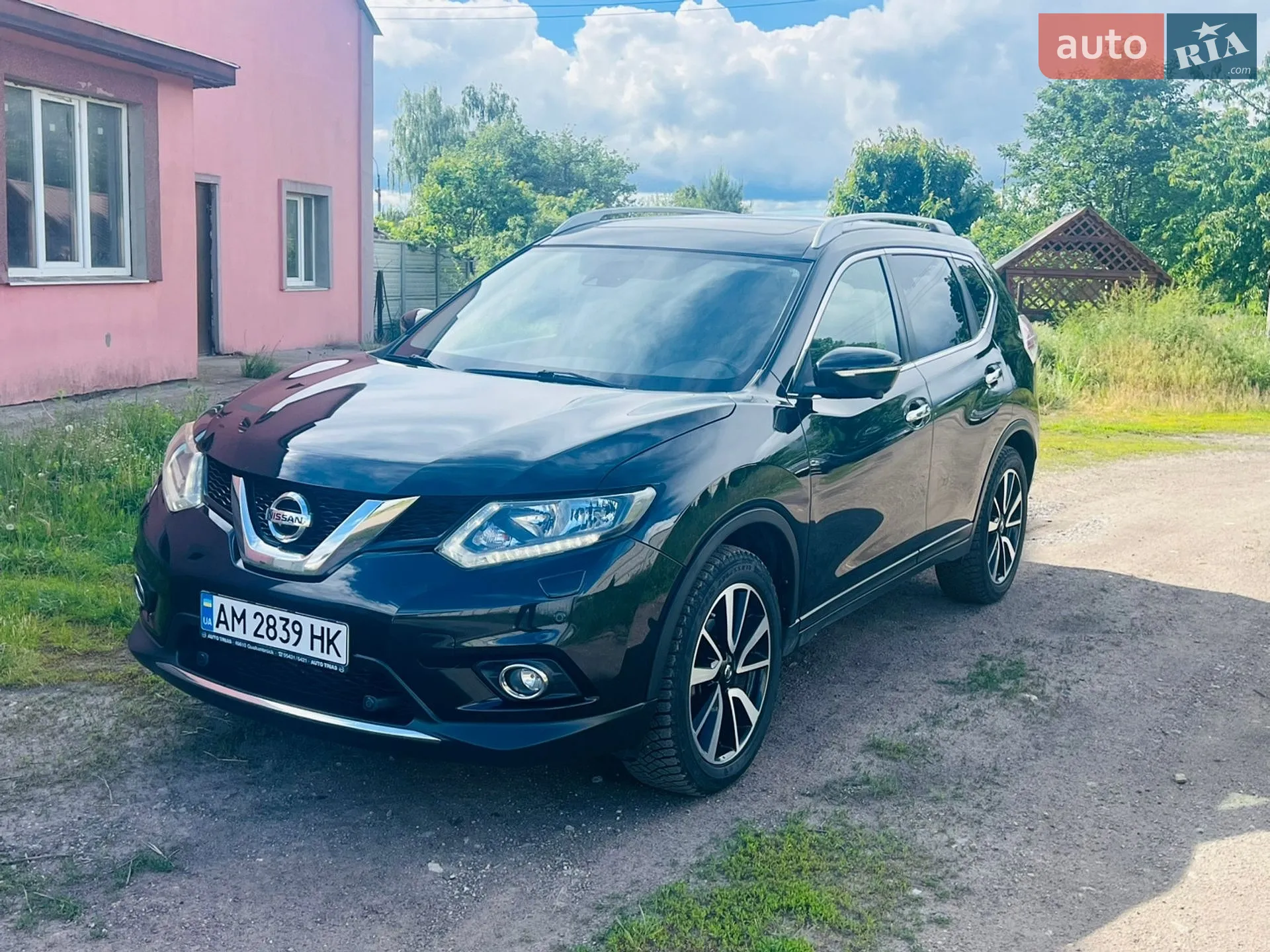 2015 Nissan X-Trail - фото 1