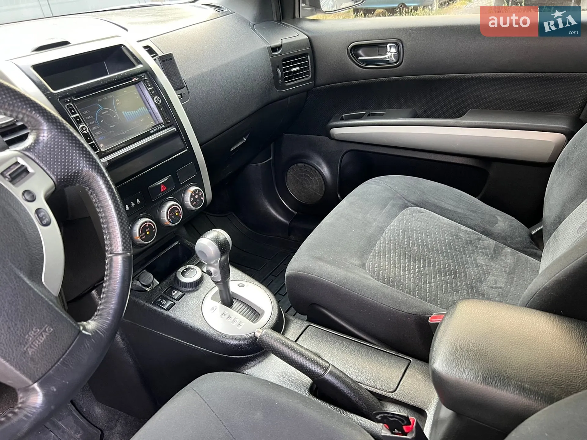 Nissan X Trail 2011 VIN JN1TBNT31U0300991 фото оголошення 8 з 20