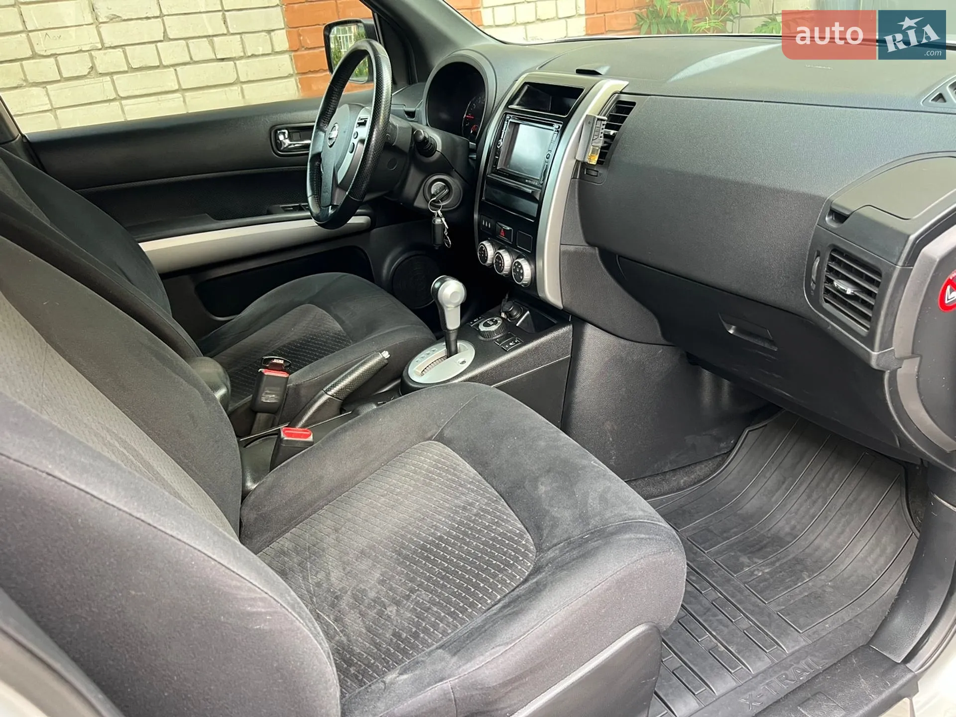Nissan X Trail 2011 VIN JN1TBNT31U0300991 фото оголошення 17 з 20