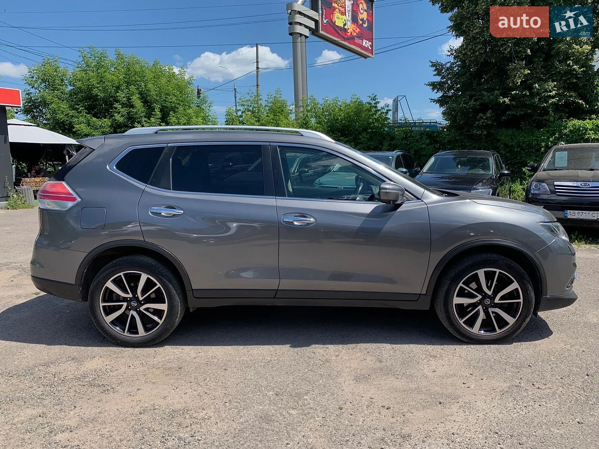 2017 Nissan X-Trail - мініатюра 4