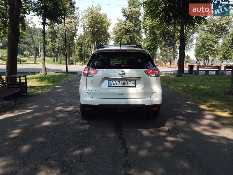 Nissan X-Trail 2015 VIN JN1TBNT32U0000449 фото оголошення 8 з 52