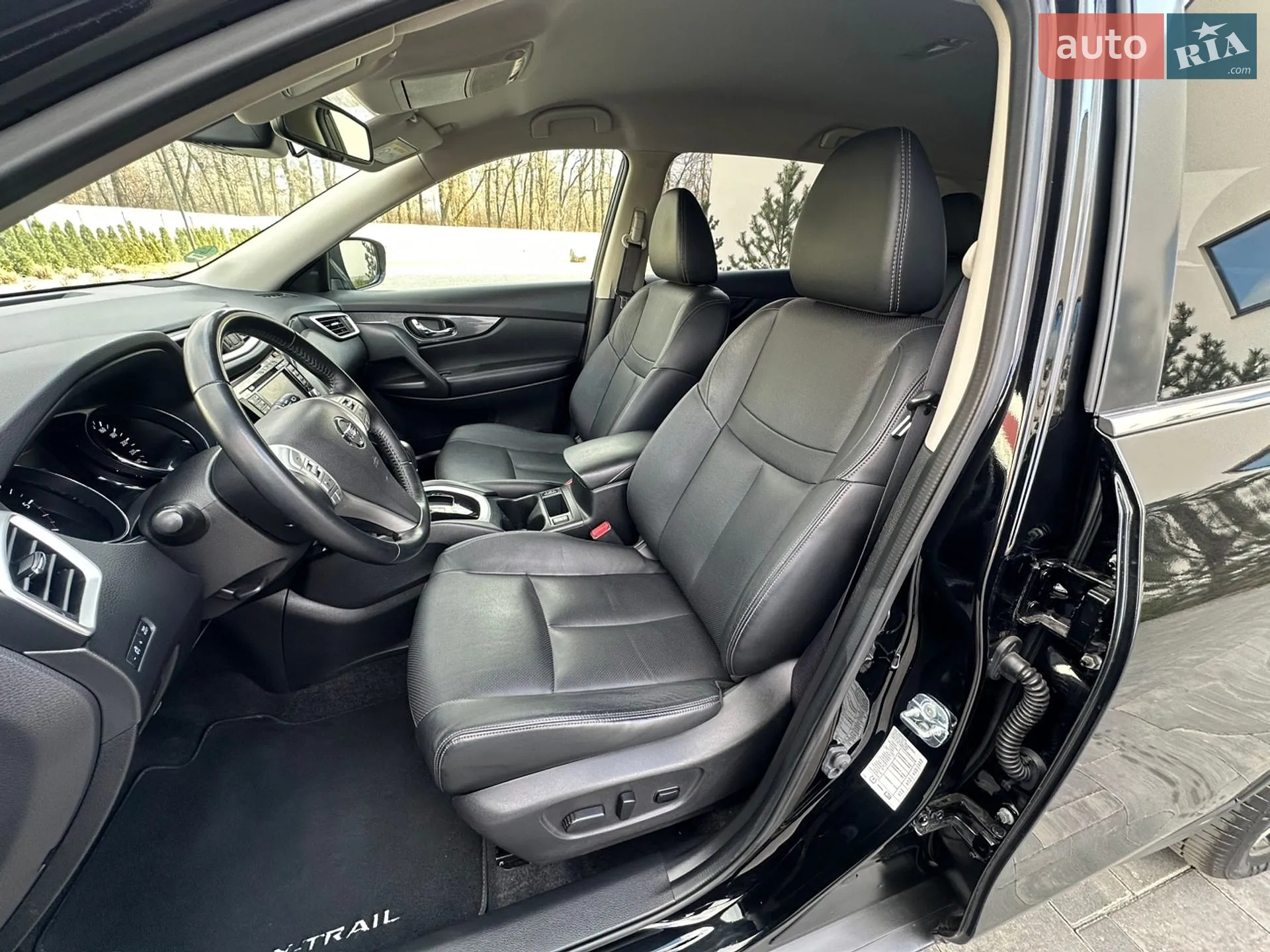 2015 Nissan X-Trail - мініатюра 31