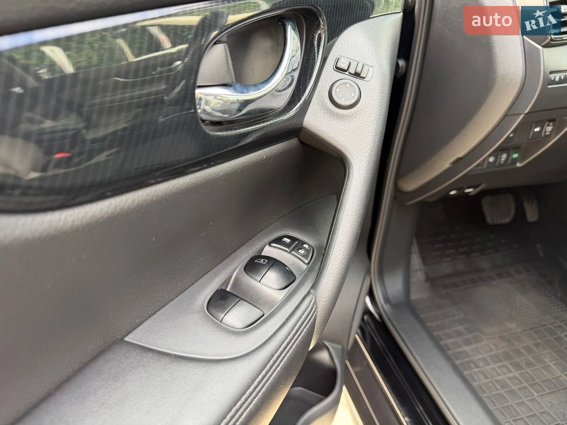 2020 Nissan X-Trail - мініатюра 51
