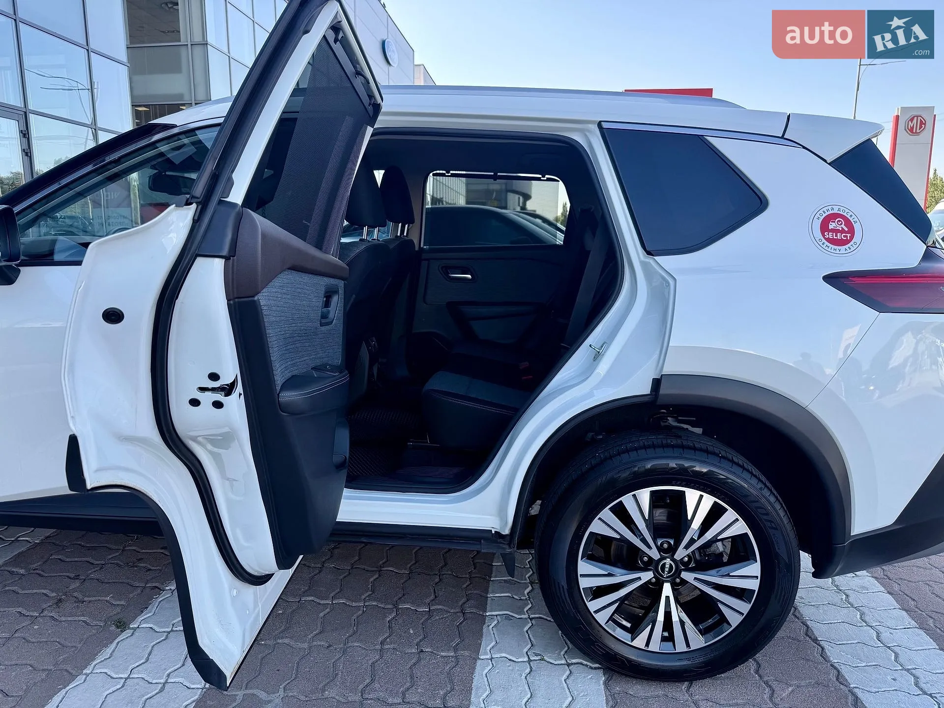 2023 Nissan X-Trail - мініатюра 12