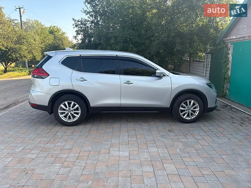 Nissan X-Trail