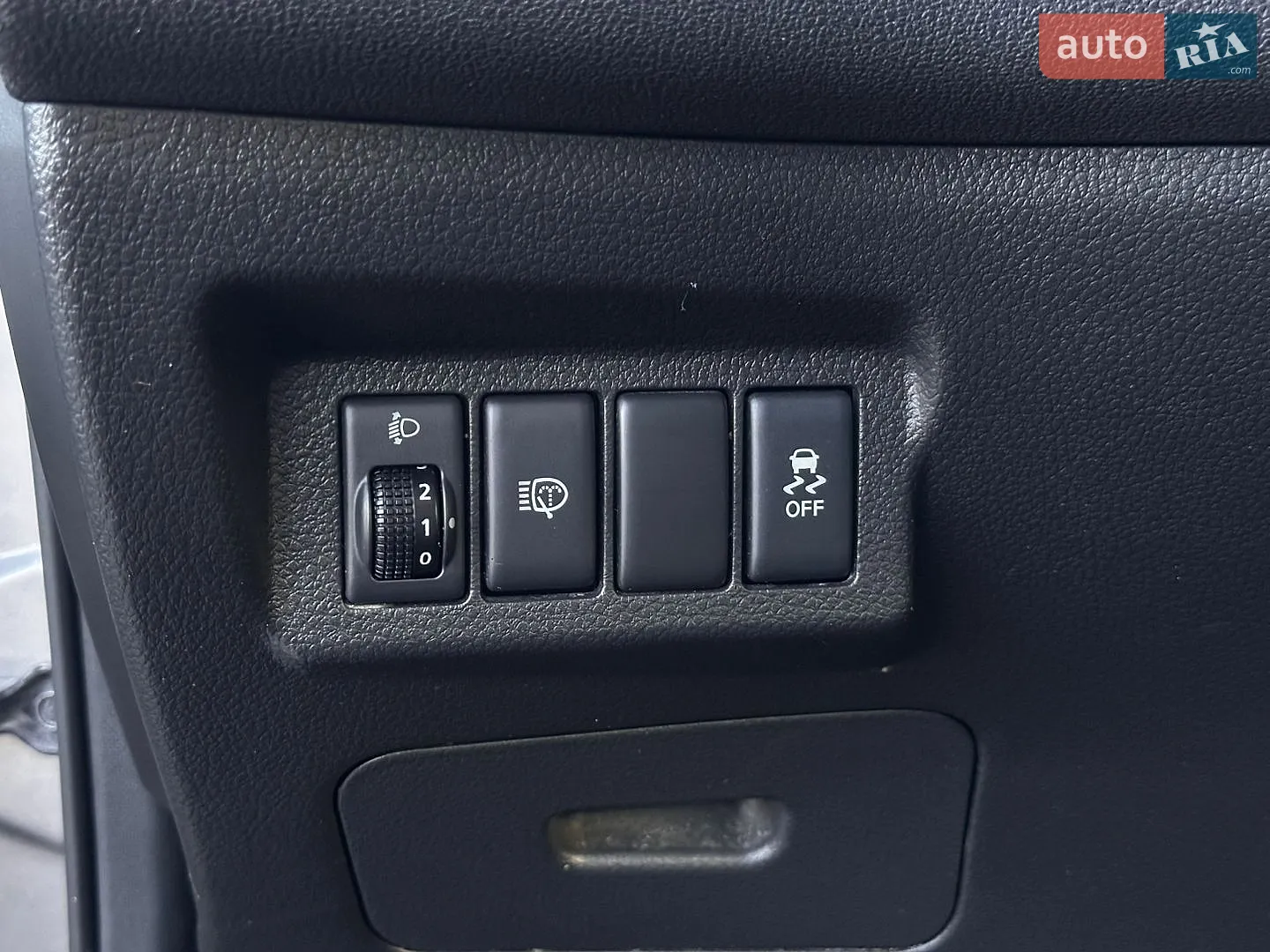 2011 Nissan X-Trail - мініатюра 21