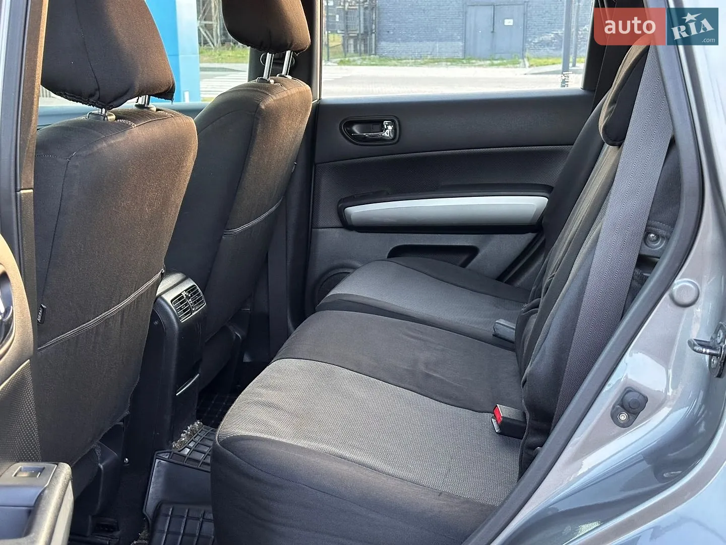 2011 Nissan X-Trail - мініатюра 27