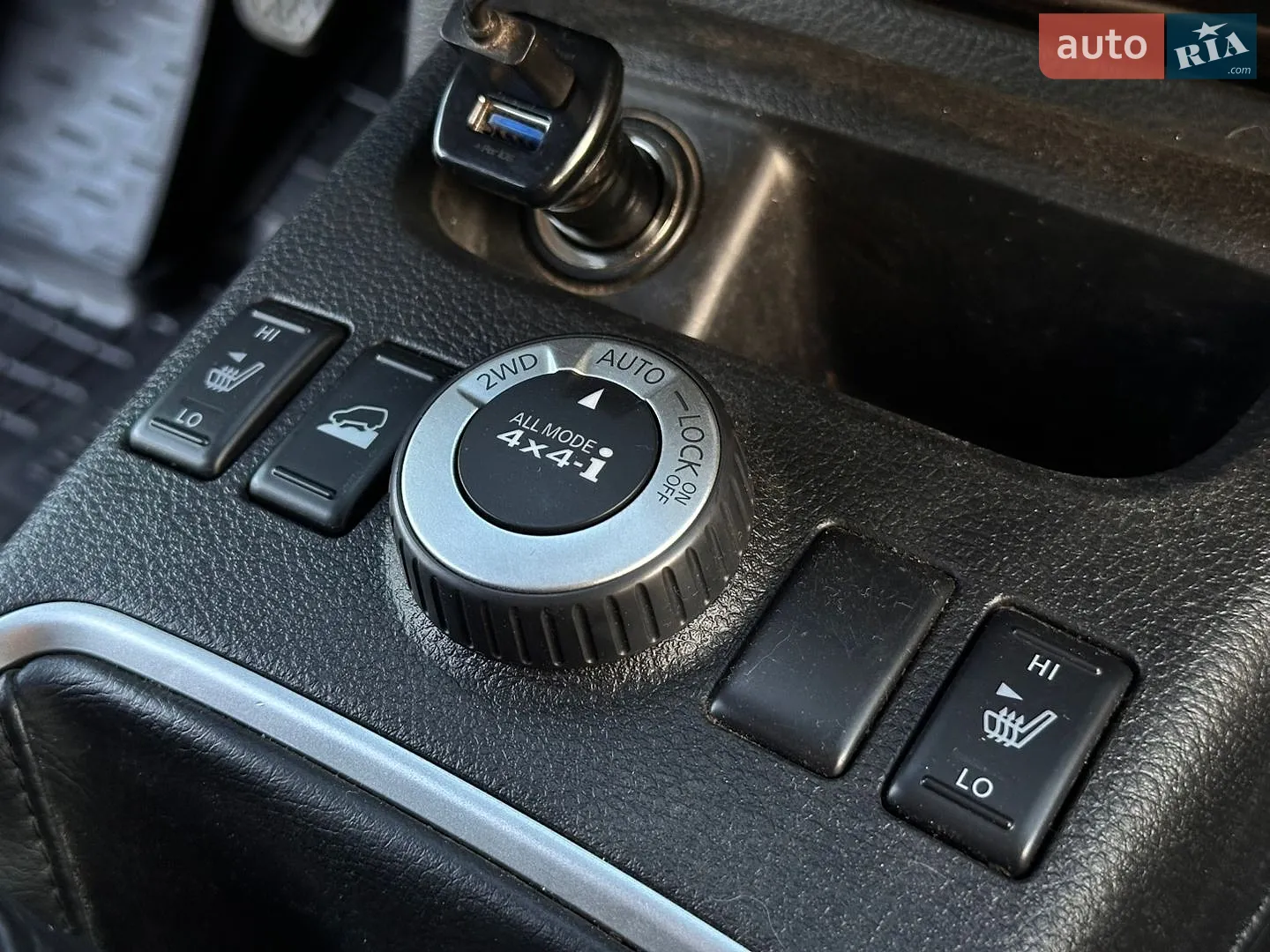 2011 Nissan X-Trail - мініатюра 35